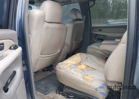 2000 GMC Yukon Xl 1500 Slt из США, поврежденный, VIN 3GKEC16T8YG114912